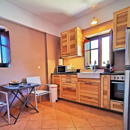 Anaroussa Diros Maisonette * Areopoli