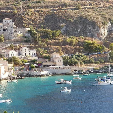 بيت للعطل Anaroussa Diros Maisonette