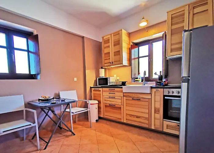 Anaroussa Diros Maisonette * Areopoli